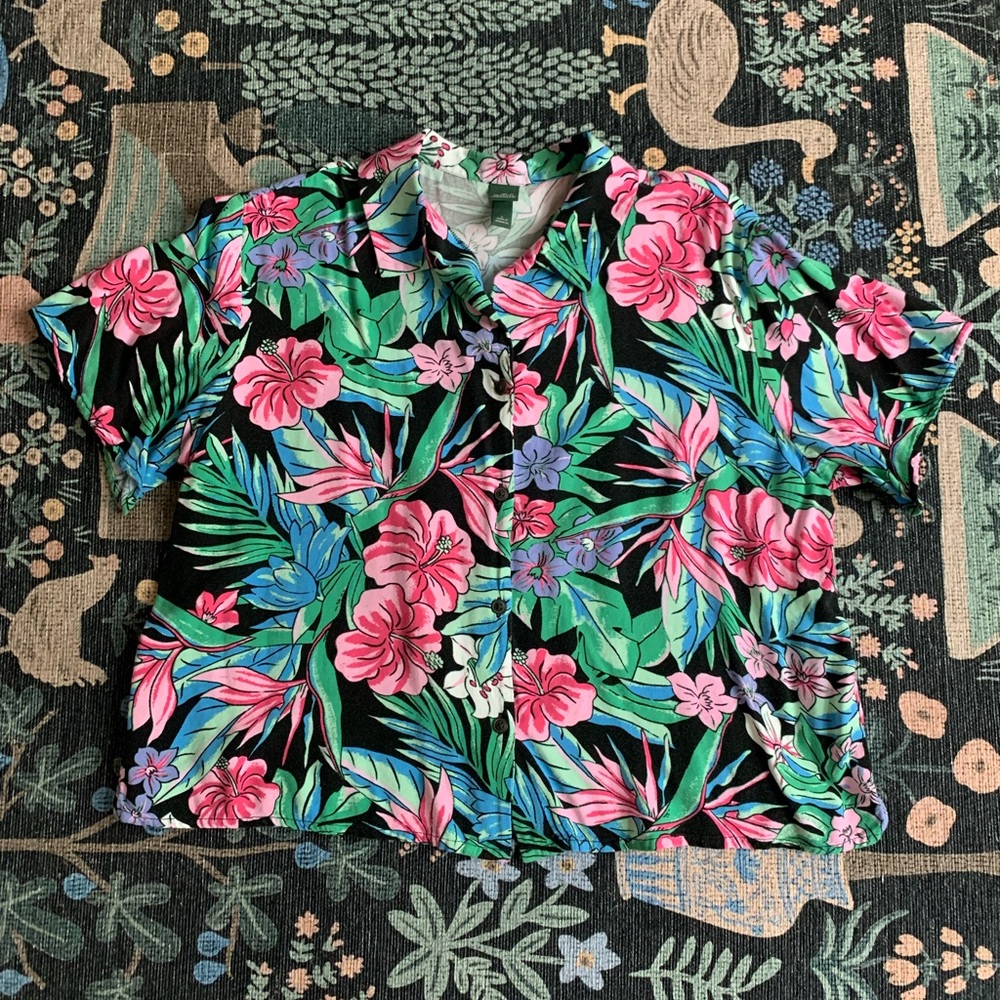 Wild Fable Vibrant Floral Button-down Shirt